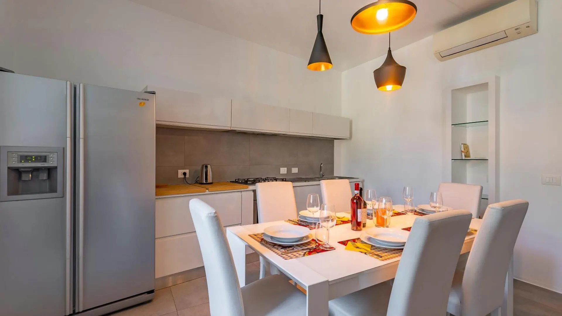 Great Opera House Apartment Rome