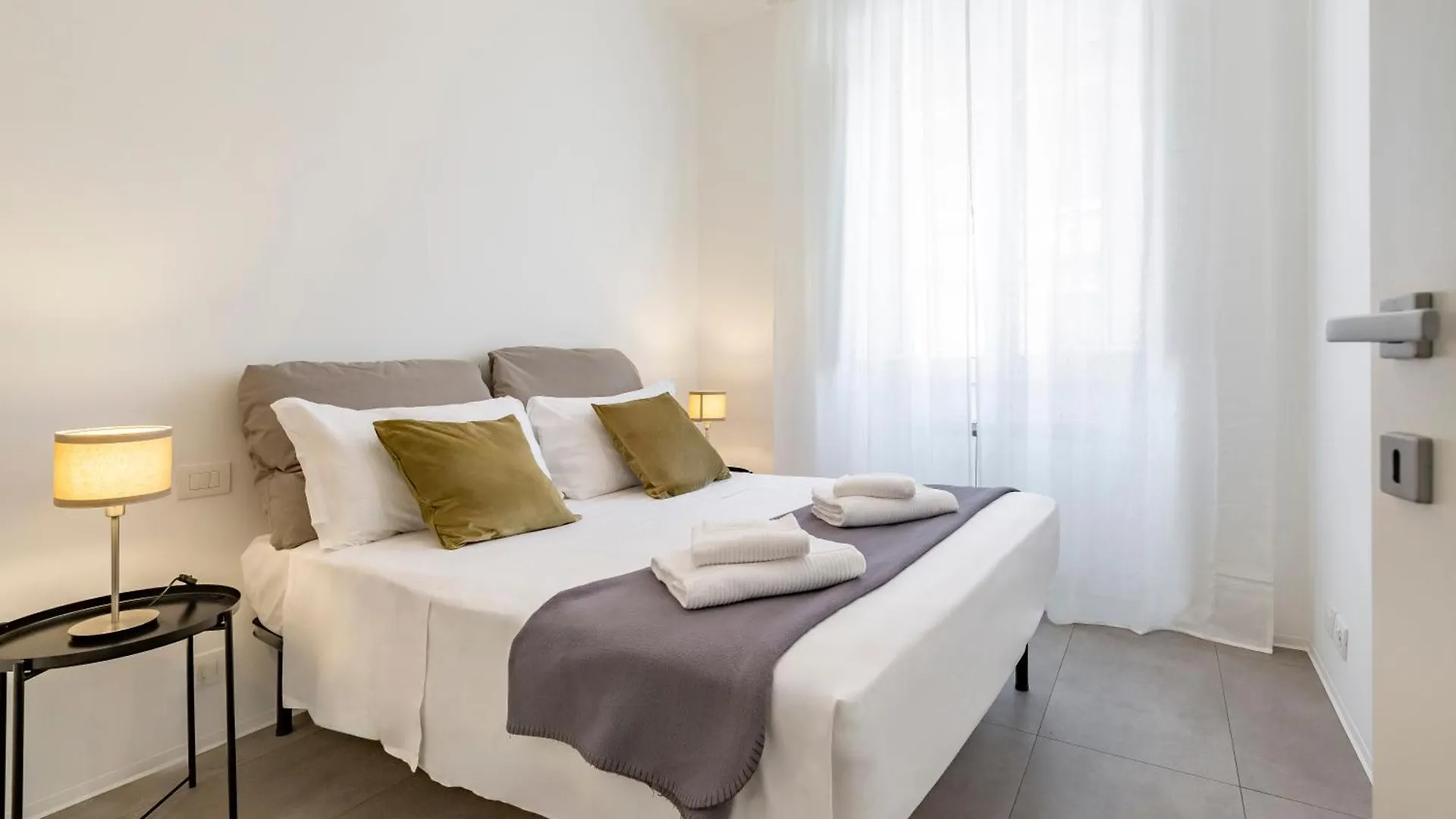 Great Opera House Apartment Rome