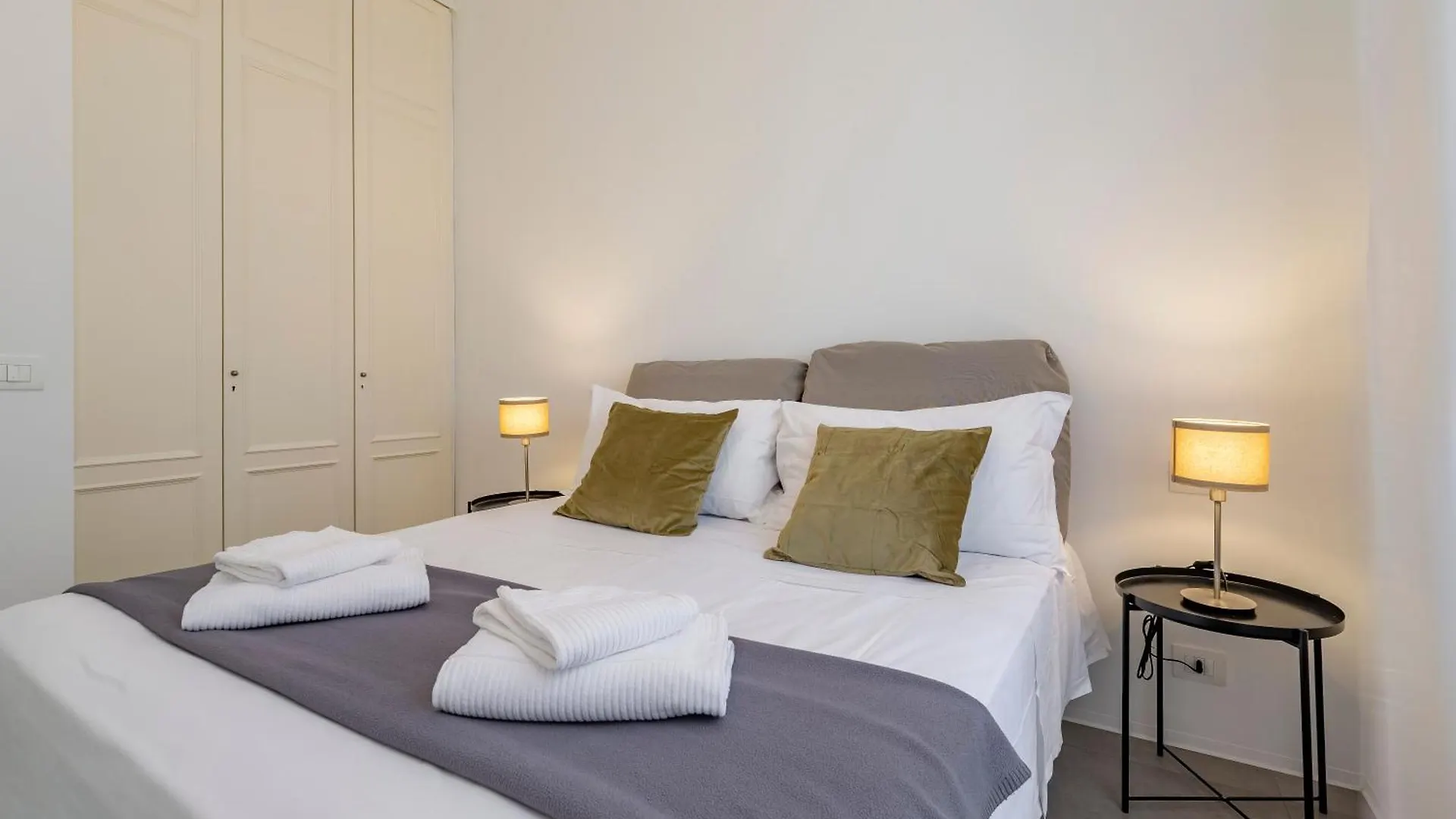 Great Opera House Apartment Rome